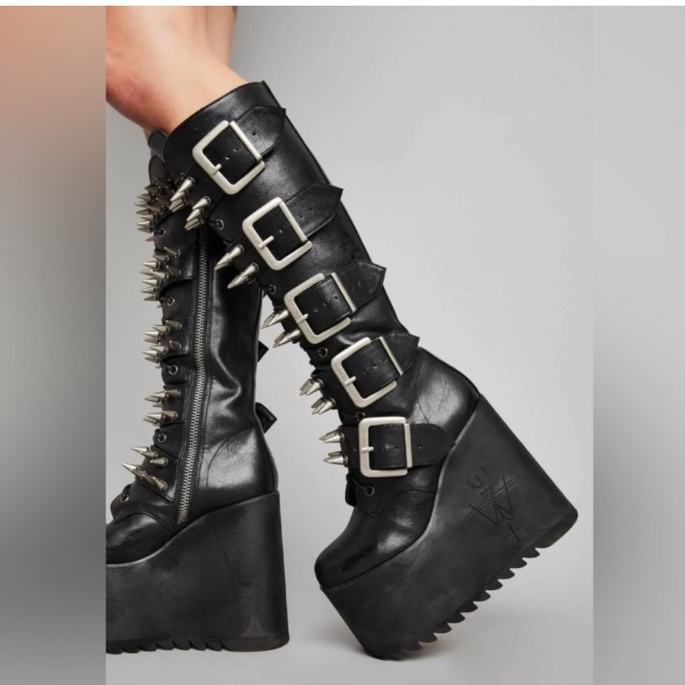 NEW DOLLS KILL WIDOW APPETITE FOR DESTRUCTION BOOTS Sz 8 - Picture 6 of 15